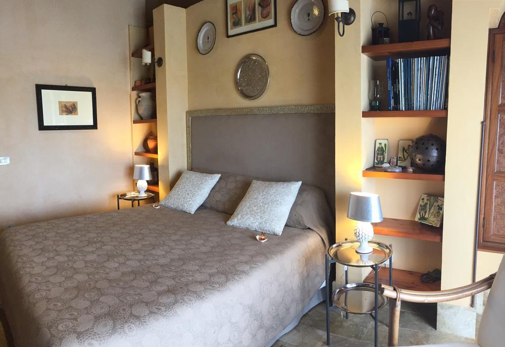 Casale Alma Bed & Breakfast Marsala Exterior photo