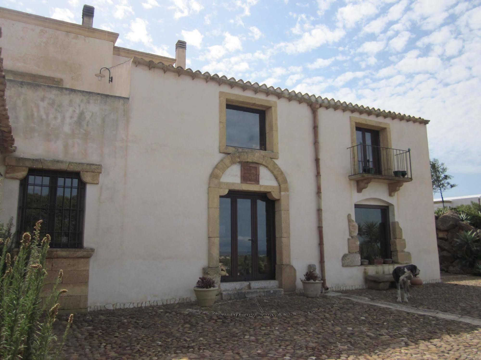 Casale Alma Bed & Breakfast Marsala Exterior photo